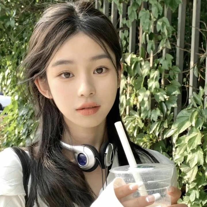 晚上好，我们是朝山家。